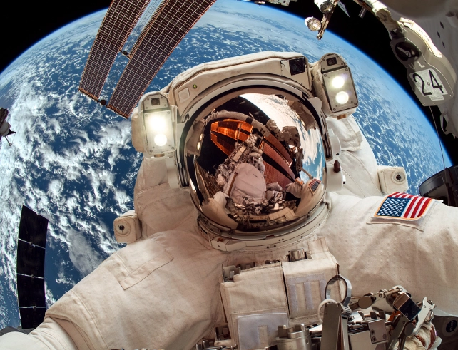 NASA Names Artemis III Crew as Moon Mission