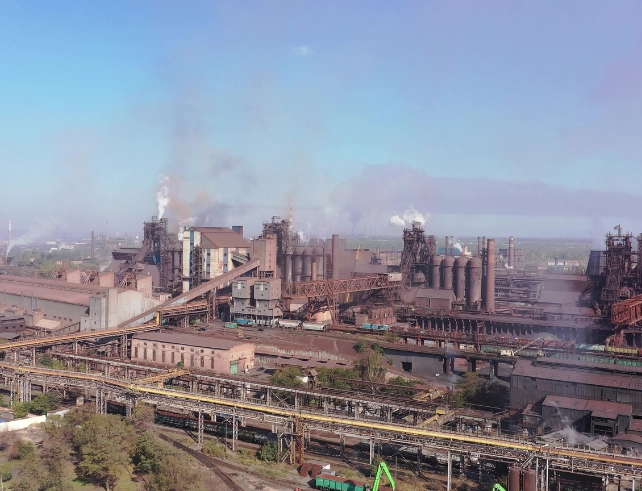 India’s Industrial Output Rises 4.9% in April Under New IIP Series
